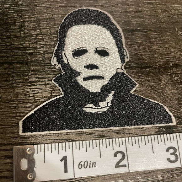 Michael Myers Iron on Patch Horror Scary Movie Embroidered Patches Applique - Picture 3 of 5